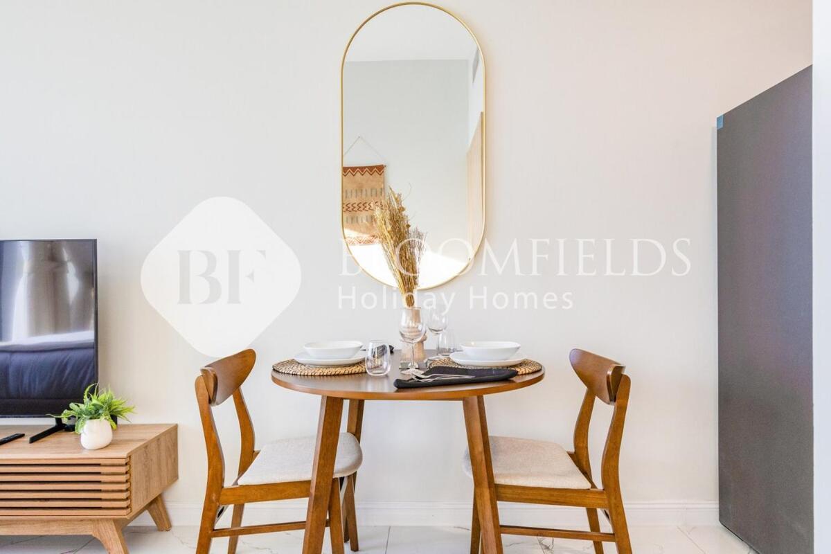 Bloomfields Cozy Stu In Alexis Tower Apartment Dubai
